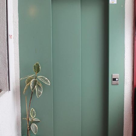 Appartement Location G&W, très proche sanctuaires à Lourdes Extérieur photo