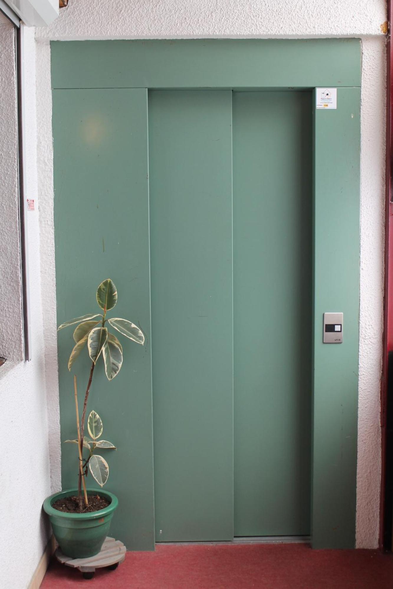 Appartement Location G&W, très proche sanctuaires à Lourdes Extérieur photo